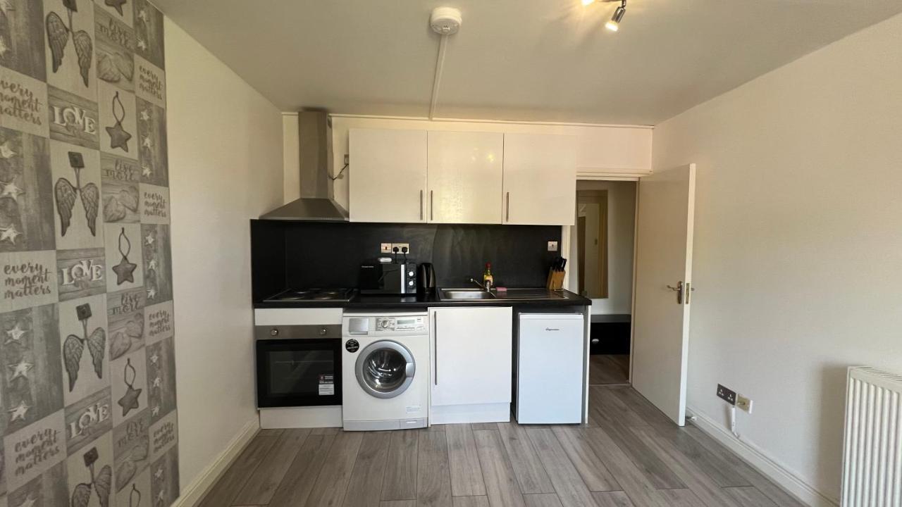 Comfy 2 Bedroom Apartments - Finchley Road, Londyn Zewnętrze zdjęcie